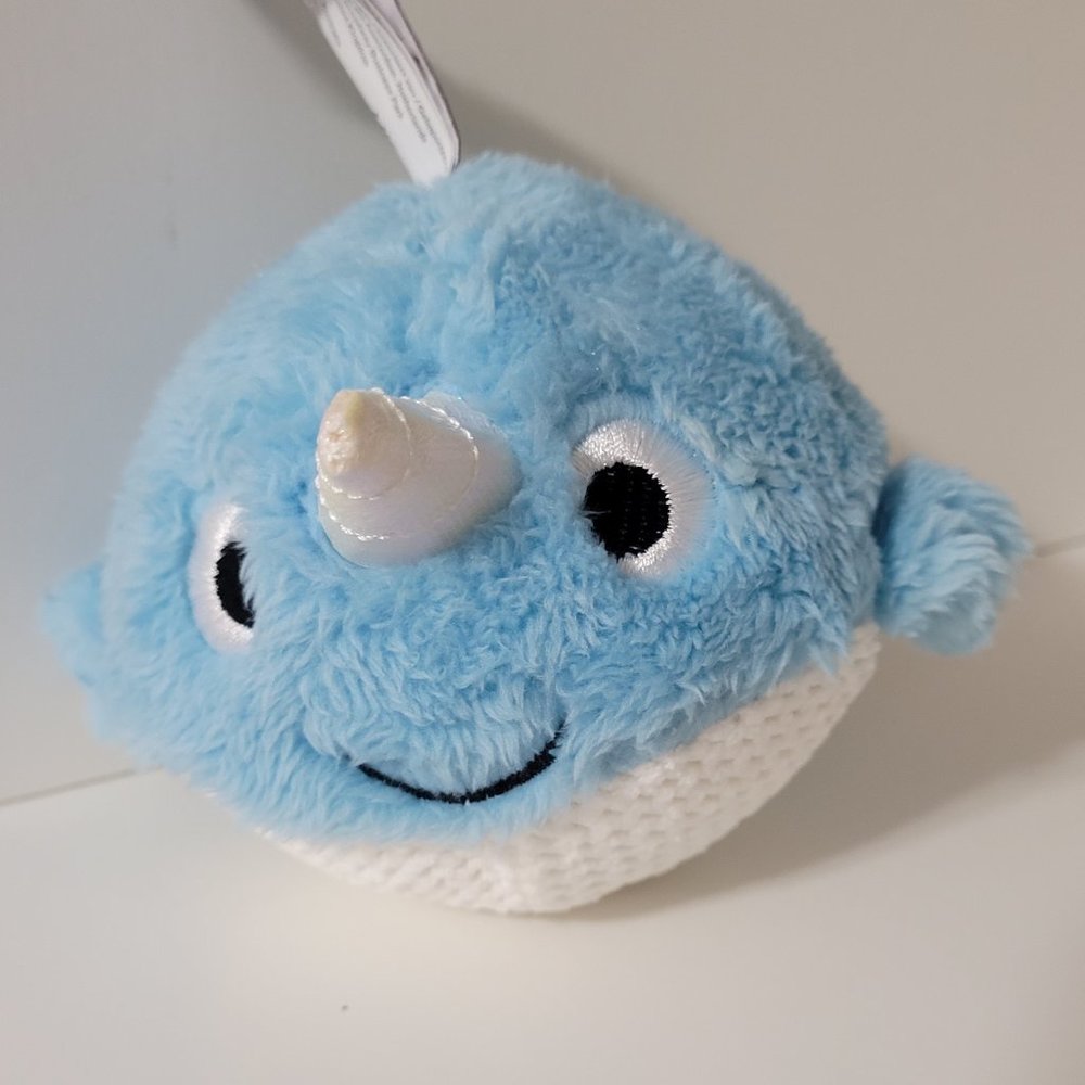 Scentsy Narwhal Bitty Buddy Scented in Very Merry Cranberry NEW Discontinued